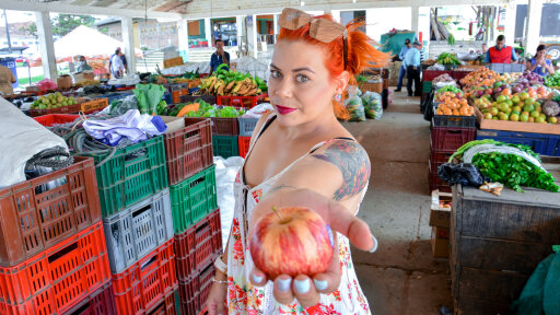 Sofia Zarate Dans Un Ramassage Et Une Baise Torrides