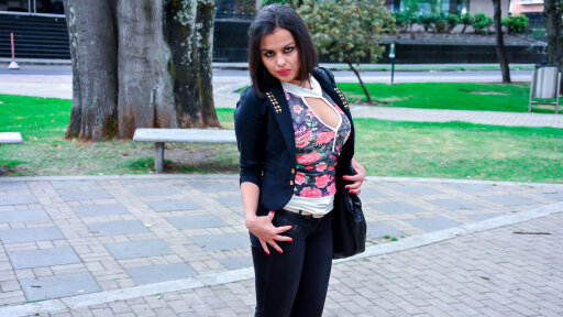 Latynoska Dostaje Wytrysk Na Twarz Po Gorącym Seksie Pov