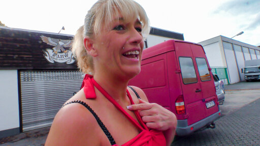 German Mature Lady Fucked On The Couch