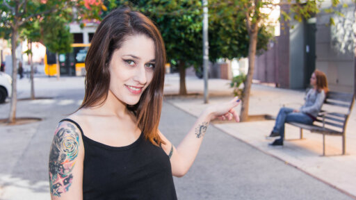 Una Ragazza Spagnola In Una Perversa Scopata Lesbica Con Un Principiante