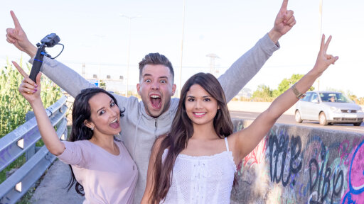 Sexet Pige Nyder Vild Sex På Siden Af Vejen